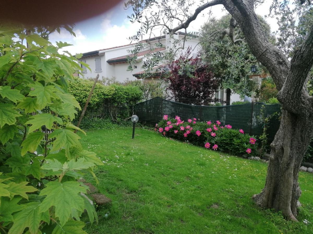 Casa Laghetto Villa Castellaro  Eksteriør bilde